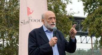 E' morto Carlo Petrini, addio al fondatore di Slow Food: aveva 76 anni