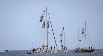 Flotilla, trasferiti a Bengasi i due attivisti italiani: trattati come possibili clandestini Flotilla, trasferiti a Bengasi i due attivisti italiani: trattati come possibili clandestini