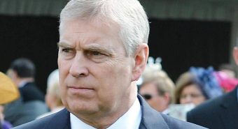 Gb, l'ex principe Andrea indagato per presunto comportamento inappropriato al Royal Ascot Gb, l'ex principe Andrea indagato per presunto comportamento inappropriato al Royal Ascot