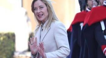 Governo, Meloni: “Da oggi diventa secondo più longevo della storia repubblicana, non traguardo ma responsabilità”