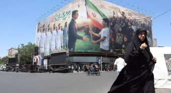 Iran riceve osservazioni Usa: "Le stiamo valutando". Capo del Pentagono assicura: "Pronti all'azione" Iran riceve osservazioni Usa: "Le stiamo valutando". Capo del Pentagono assicura: "Pronti all'azione"