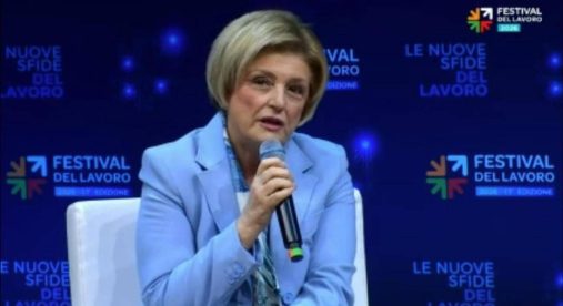 Lavoro, Calderone: "Salario giusto senza limiti a contrattazione"