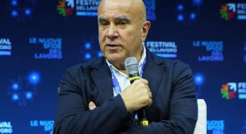 Lavoro, De Luca: "Festival 2027 a fine aprile in coincidenza del 1° maggio alla Nuvola di Roma"