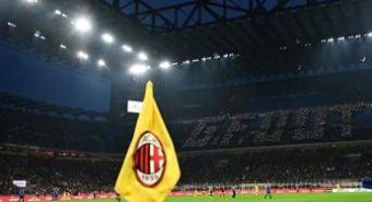 Milan, rabbia tifosi a San Siro: fischi e Curva lascia lo stadio