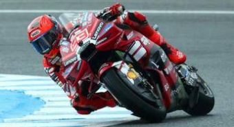 MotoGp, caduta e frattura a piede per Marquez: sarà operato