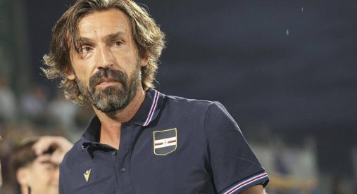 Picierno contro Pirlo: "Firma palloni a Mosca, non sa come stare al mondo con onore e schiena dritta" Picierno contro Pirlo: "Firma palloni a Mosca, non sa come stare al mondo con onore e schiena dritta"