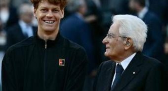 Sinner re di Roma, trionfo davanti a Mattarella. I big della politica esultano
